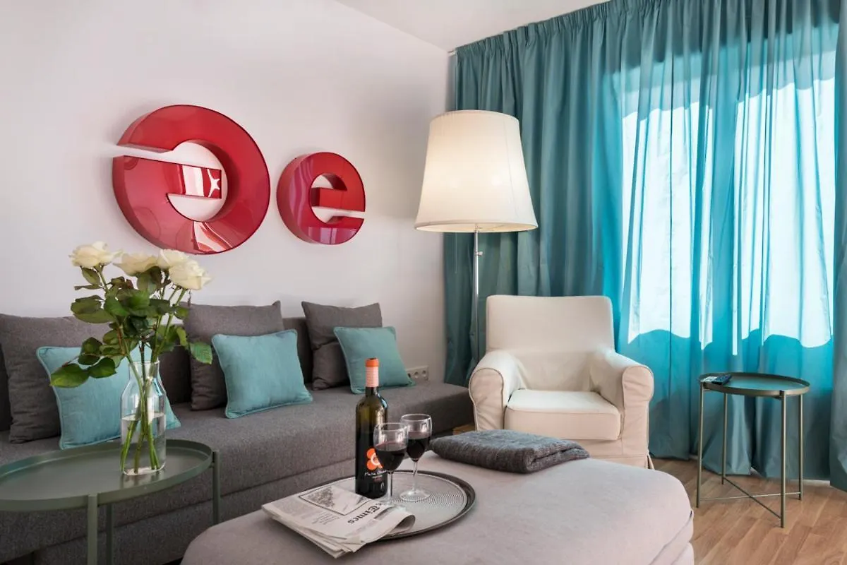 Ainb Barcelona Sants Apartments Spanien