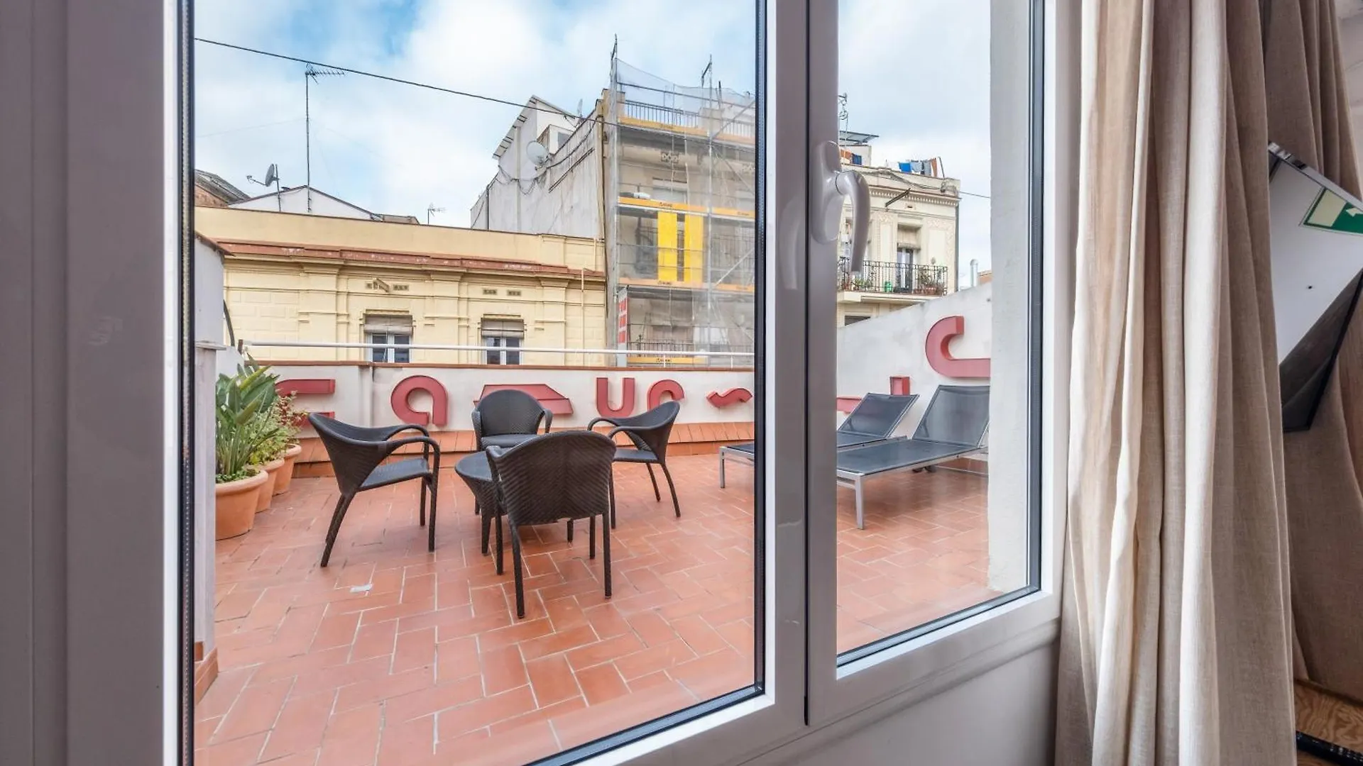 Ainb Barcelona Sants Apartments Spanien